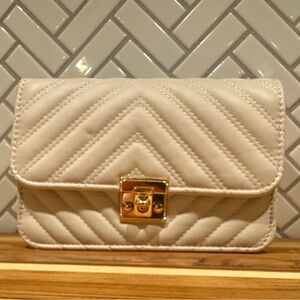 Cream Nude Colored Crossbody Purse Clutch with Gold Chain NWOT